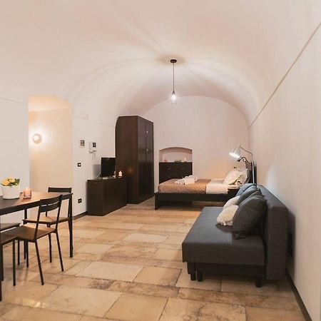 Trani -Suite ❉Marmor - Elegante Casa Storica ❉ Eksteriør billede