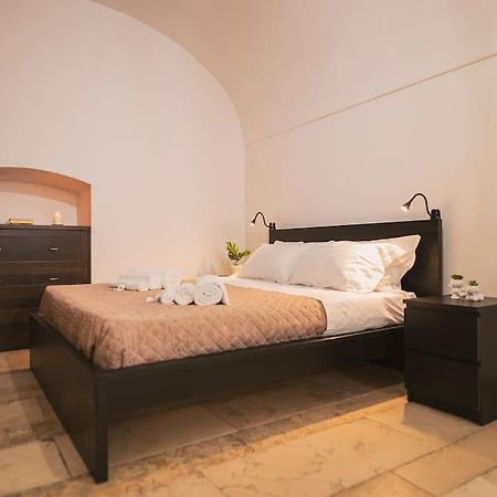 Trani -Suite ❉Marmor - Elegante Casa Storica ❉ Eksteriør billede